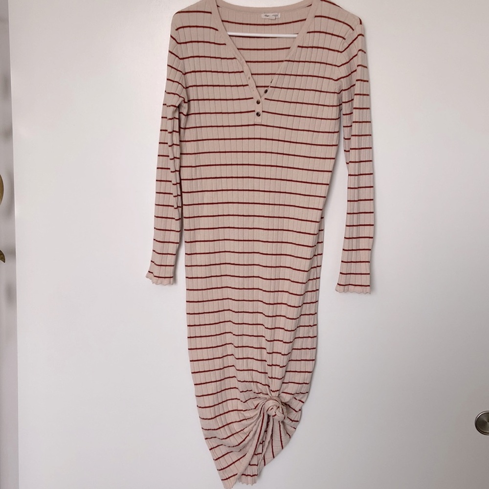 Tea N Rose Fitted Rib-Knit Midi Dress